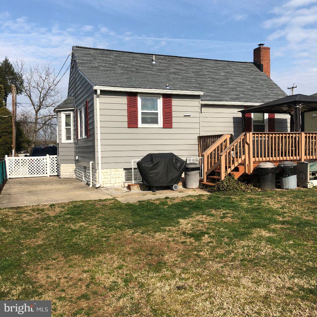 405 Riverside Road Baltimore, MD 21221 - Photo 12 of 14