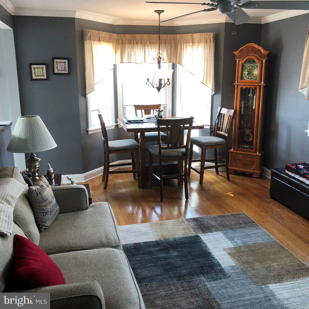 405 Riverside Road Baltimore, MD 21221 - Photo 3 of 14