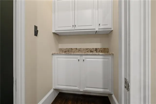 $837,000 | 9056 Riverbend Manor, Alpharetta, GA 30022