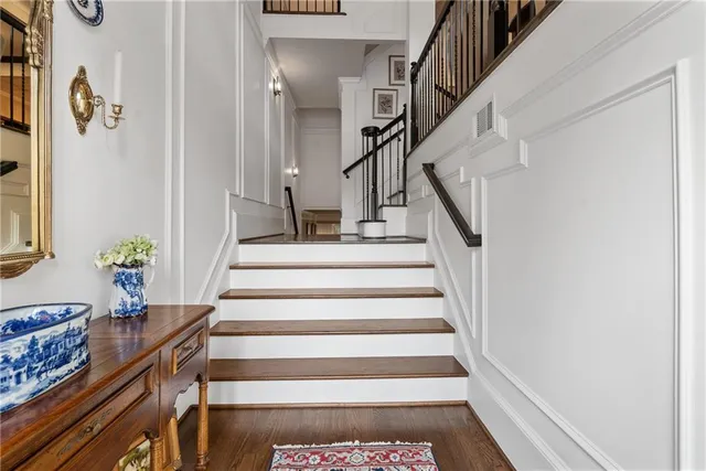 $837,000 | 9056 Riverbend Manor, Alpharetta, GA 30022