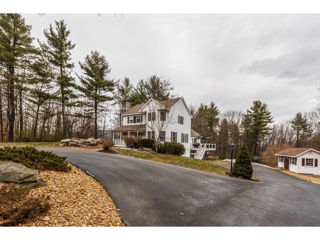 65 Knox Road Bow, NH 03304 - Photo 1 of 32