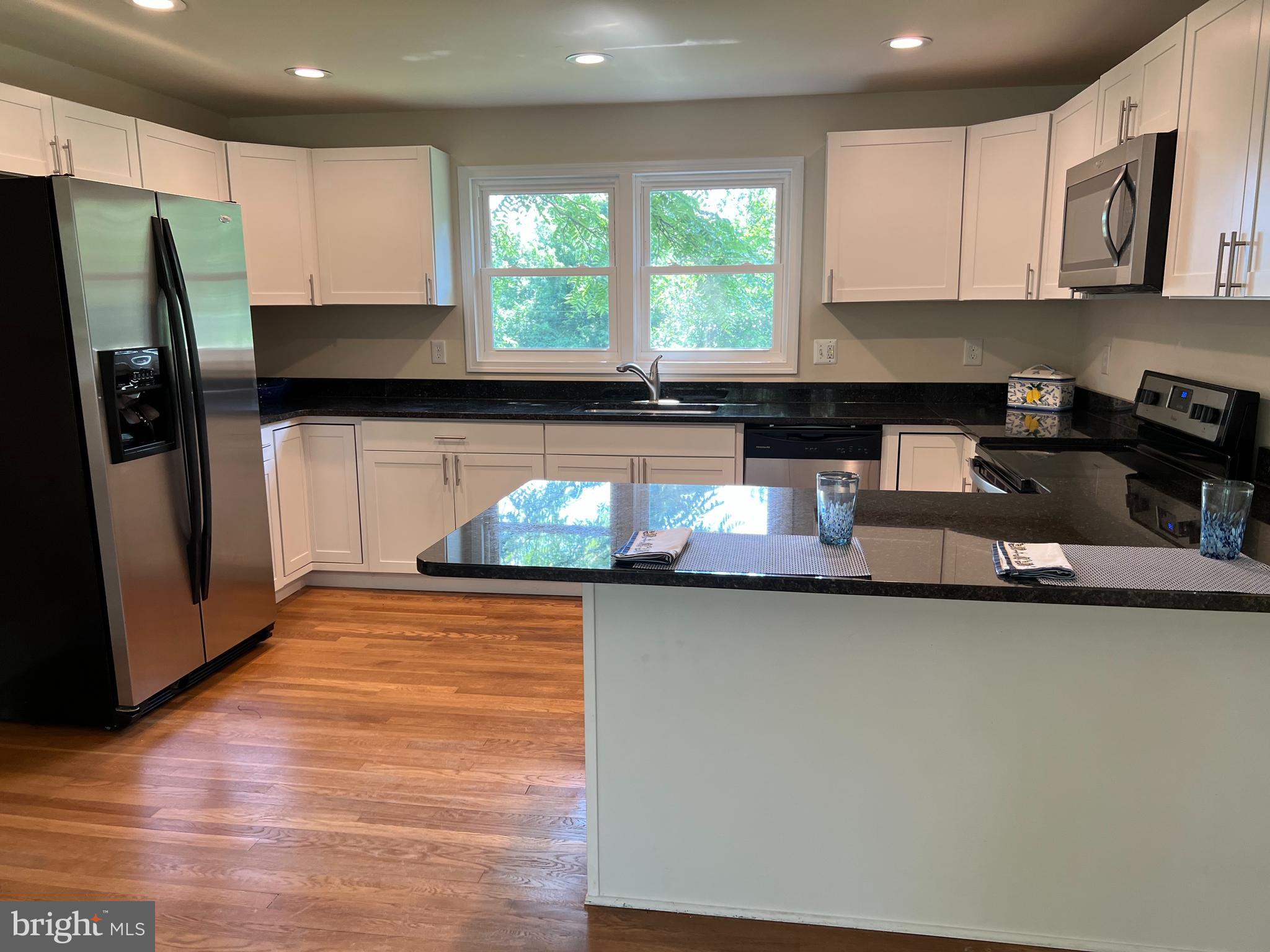 7618 Old Linton Hall Road Gainesville, VA 20155 - Photo 6 of 44