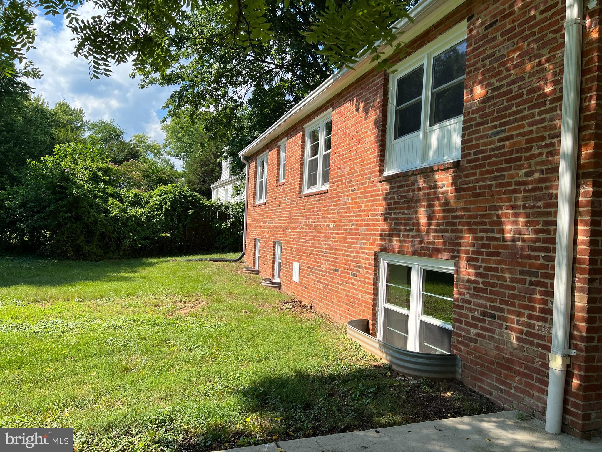 7618 Old Linton Hall Road Gainesville, VA 20155 - Photo 8 of 44 Back of house