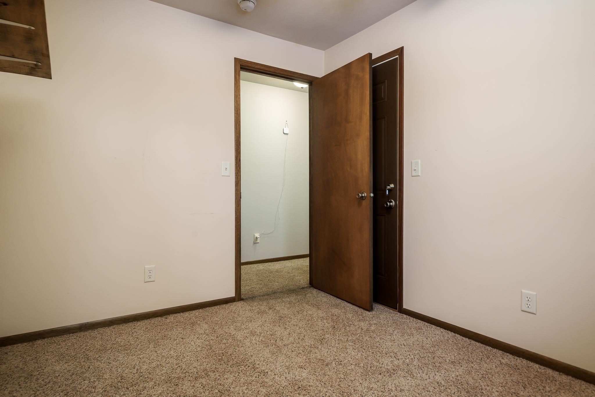 8087 Auburn Road Winnebago, IL 61088 - Photo 29 of 53