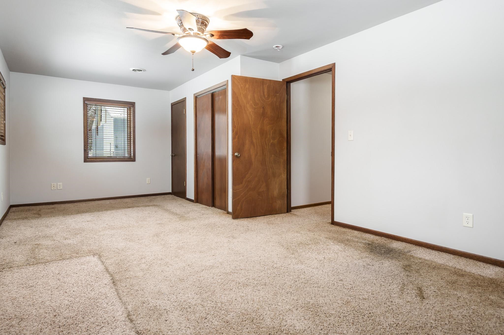 8087 Auburn Road Winnebago, IL 61088 - Photo 31 of 53