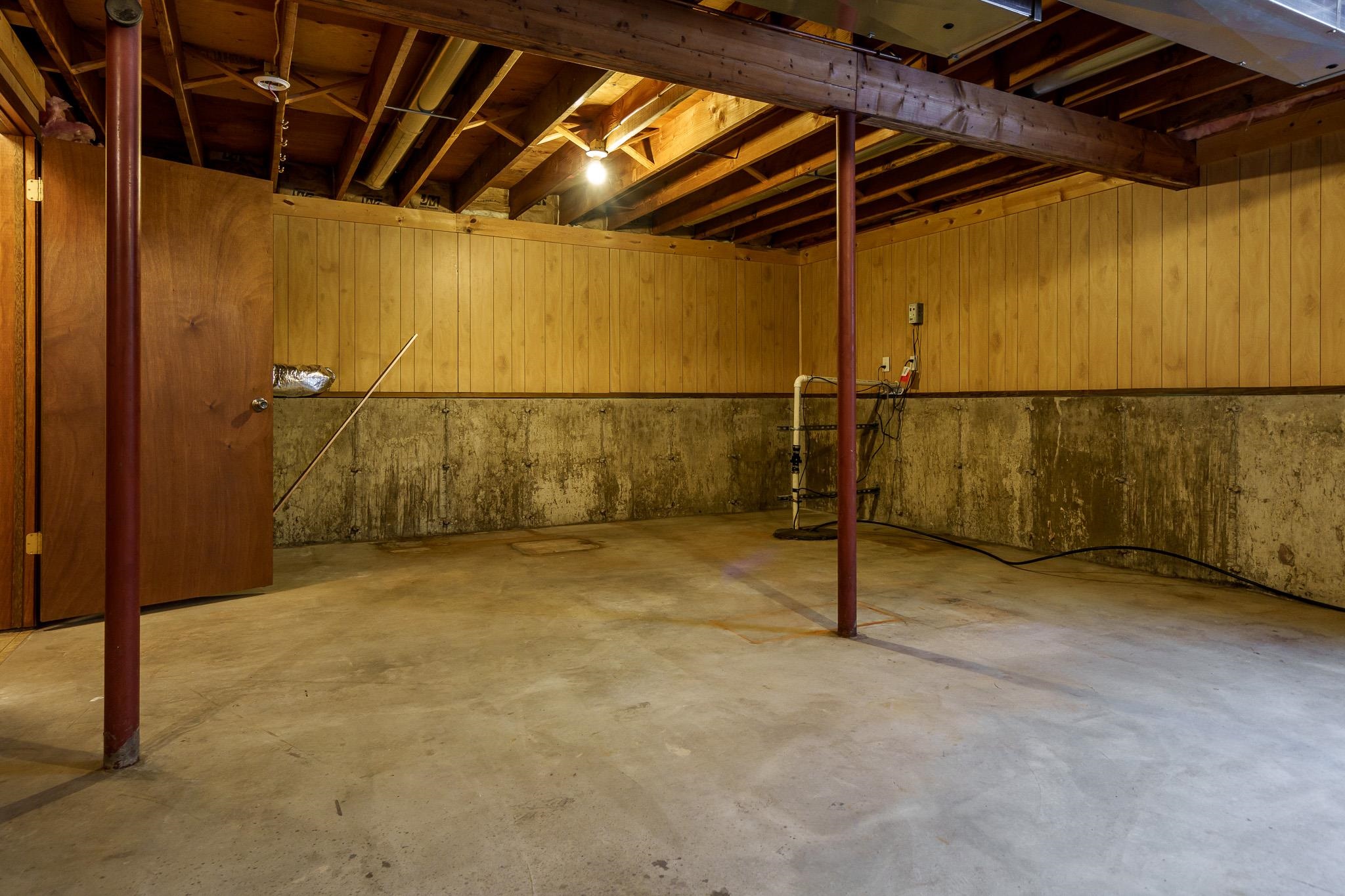 8087 Auburn Road Winnebago, IL 61088 - Photo 37 of 53