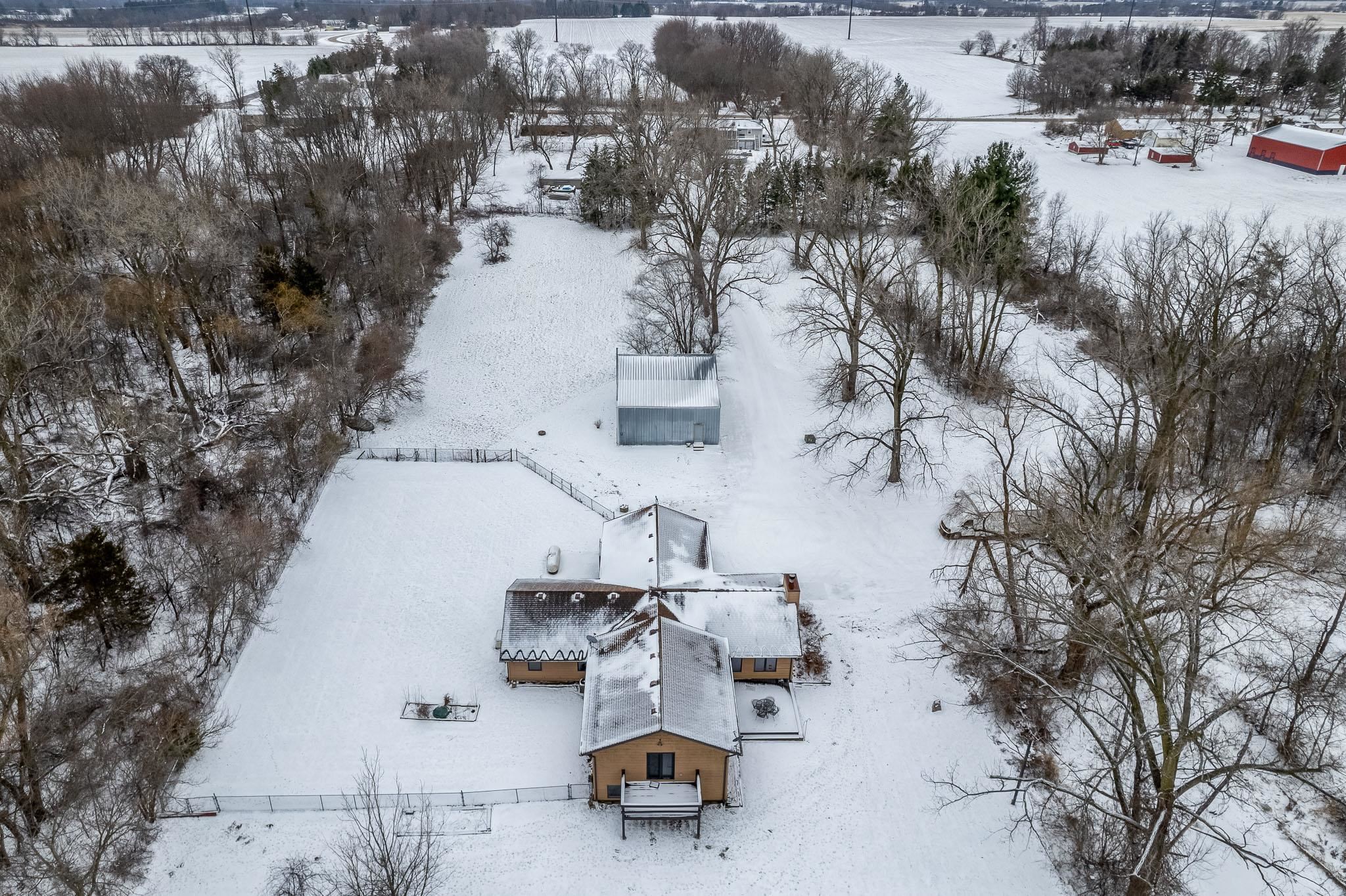 8087 Auburn Road Winnebago, IL 61088 - Photo 42 of 53