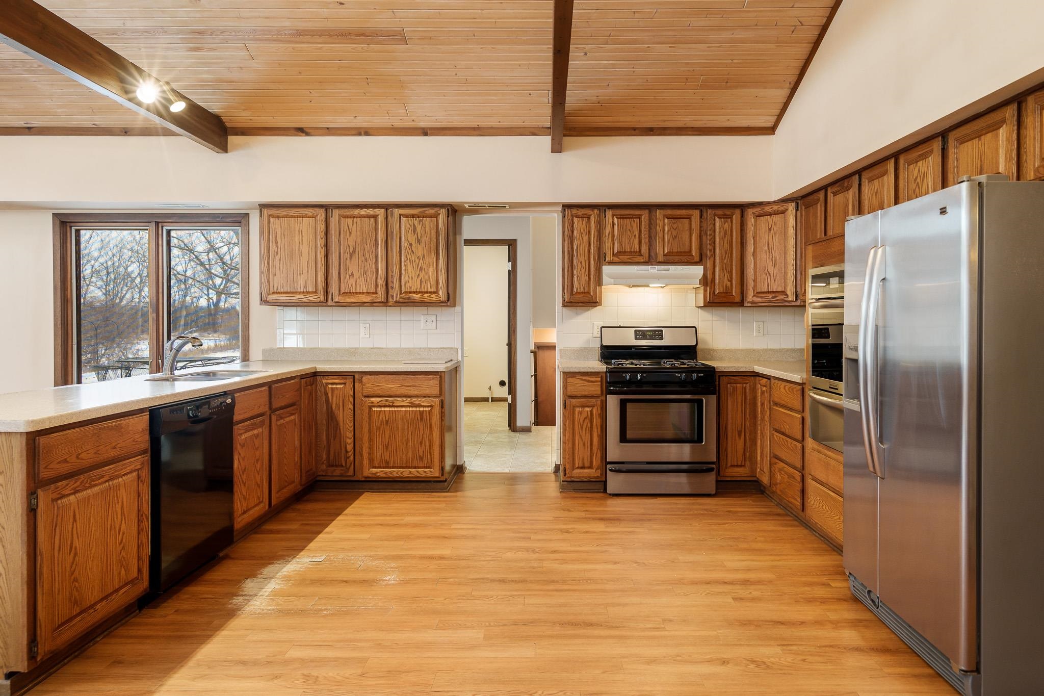 8087 Auburn Road Winnebago, IL 61088 - Photo 10 of 53