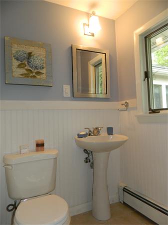 3 Russell Road Wayland, MA 01778 - Photo 10 of 14