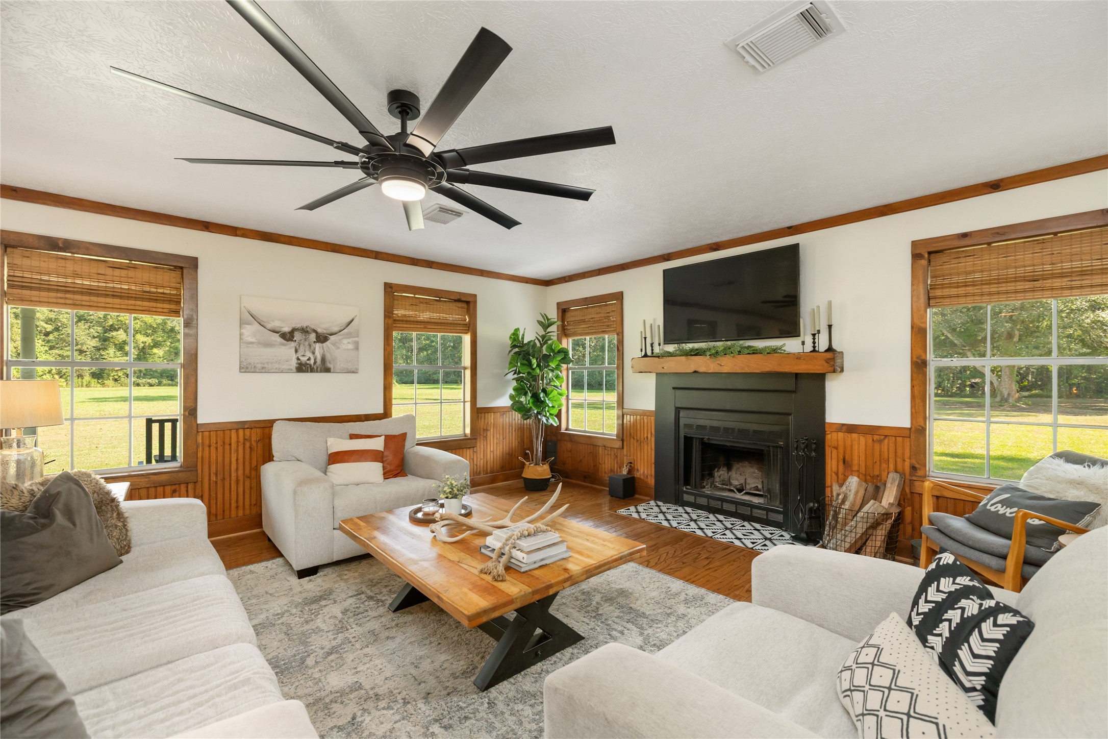 250 Gulf Oil Road Devers, TX 77538 - Photo 9 of 49 Gallery Image 9
