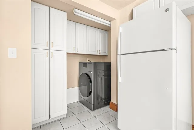 a close view of a washer and dryer