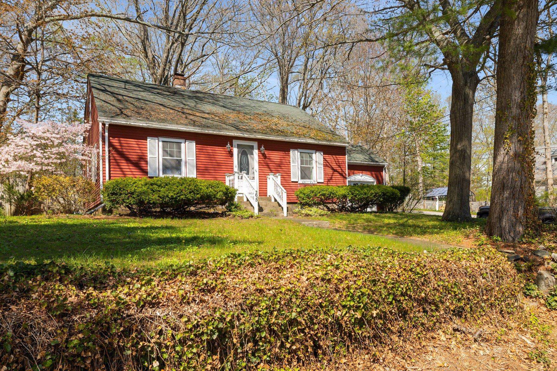 65 McKinley Road Portsmouth, NH 03801 - Photo 4 of 38