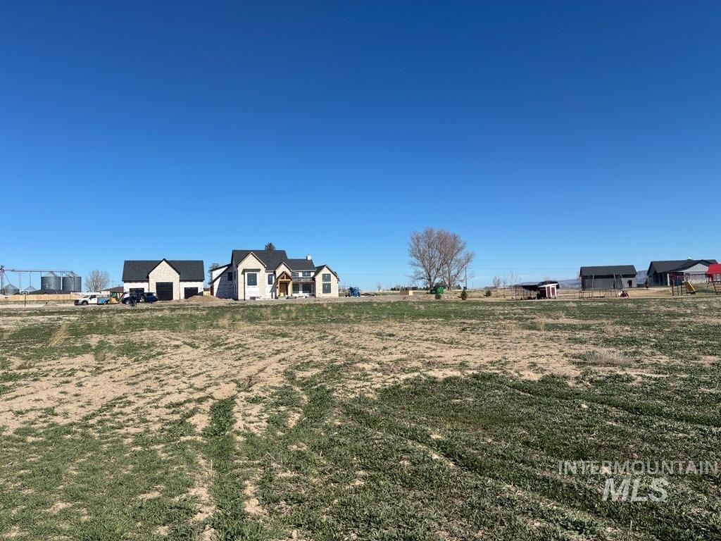 309 Ferdinand Circle Burley, ID 83318 - Photo 5 of 5 View of yard