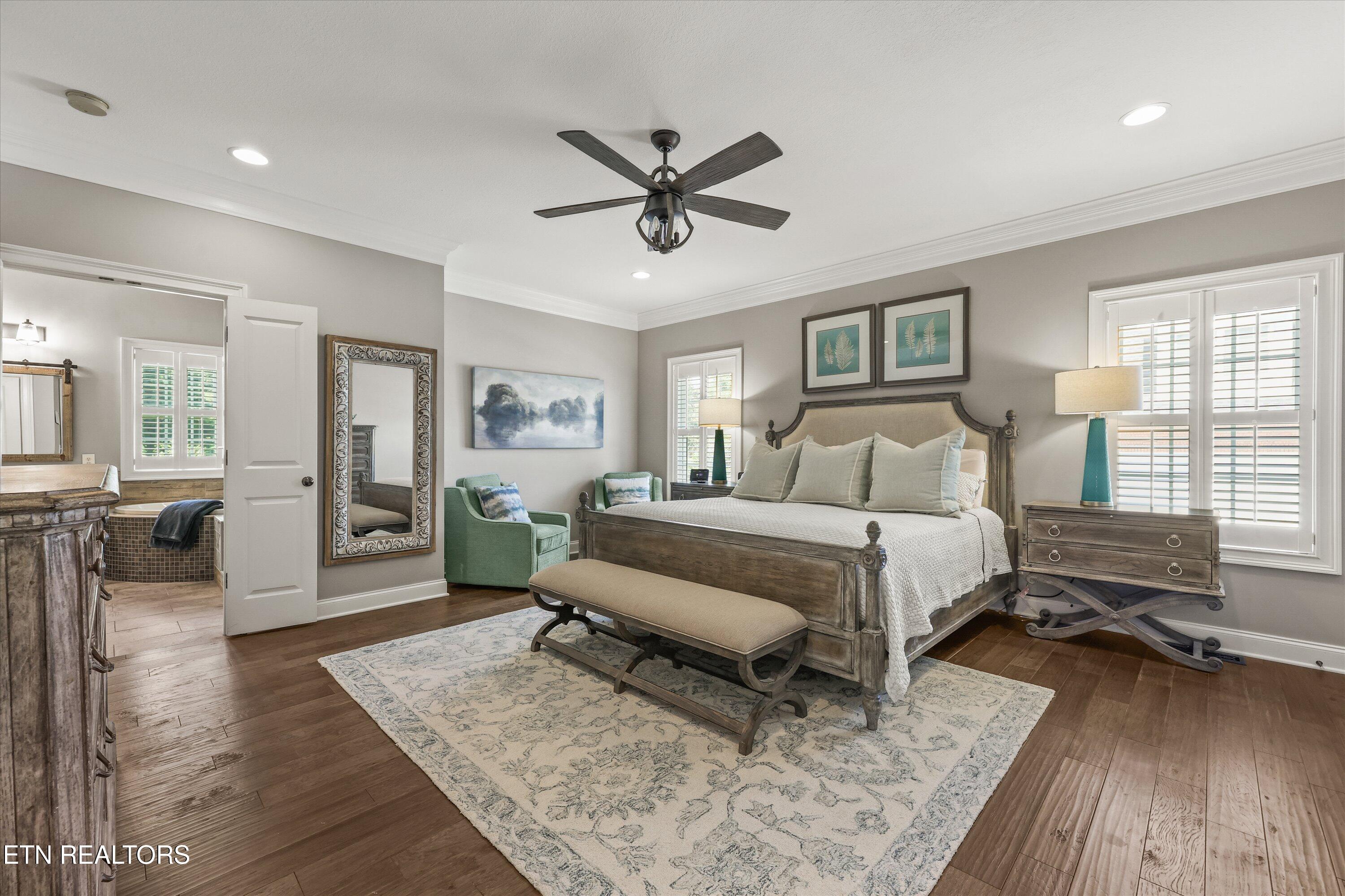 64 Rolling Links Boulevard Oak Ridge, TN 37830 - Photo 17 of 54 Primary Suite
