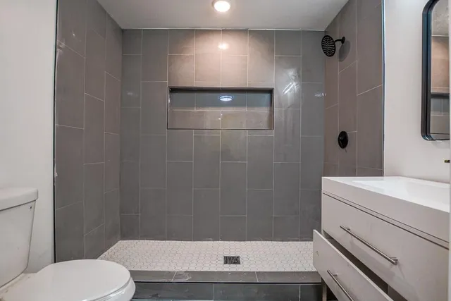 $325,000 | 3349 Calhoun Road Northeast, Rome, GA 30161