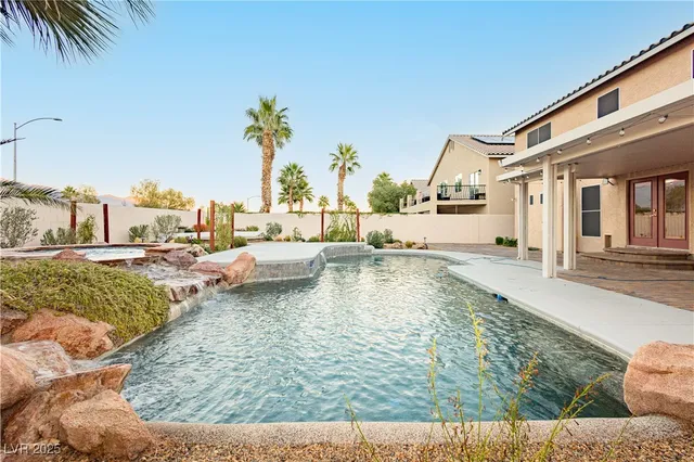 $650,000 | 8620 Vivid Violet Avenue, Las Vegas, NV 89143