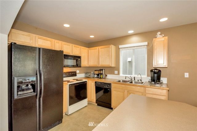 $265,000 | 17915 73rd Ave Court East, Puyallup, WA 98375