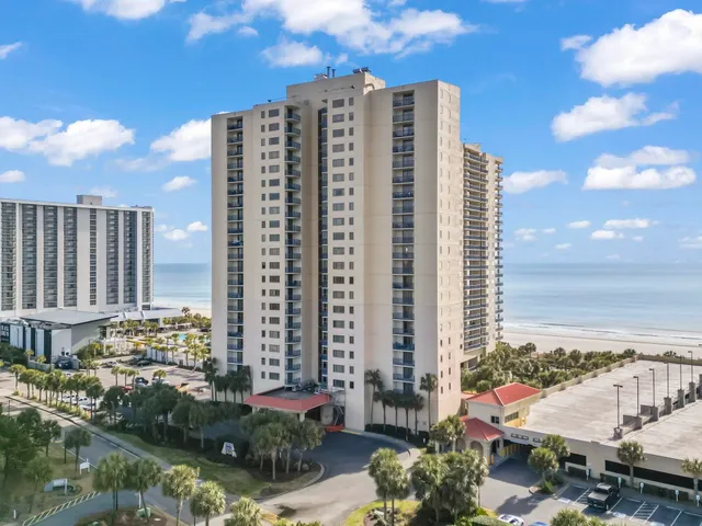 $559,900 | 8560 Queensway Boulevard, Unit 106, Myrtle Beach, SC 29572