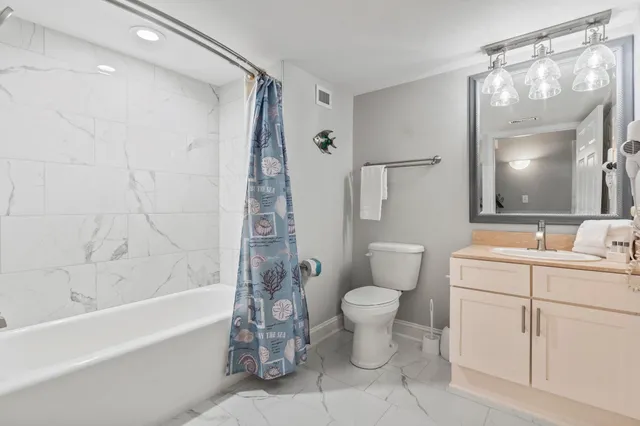 $559,900 | 8560 Queensway Boulevard, Unit 106, Myrtle Beach, SC 29572