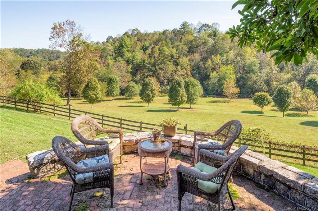 279 Old Rail Road Mount Airy, NC 27030 - Photo 2 of 46 Gallery Image 2