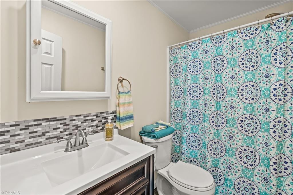 264 Beddington Street High Point, NC 27260 - Photo 18 of 29