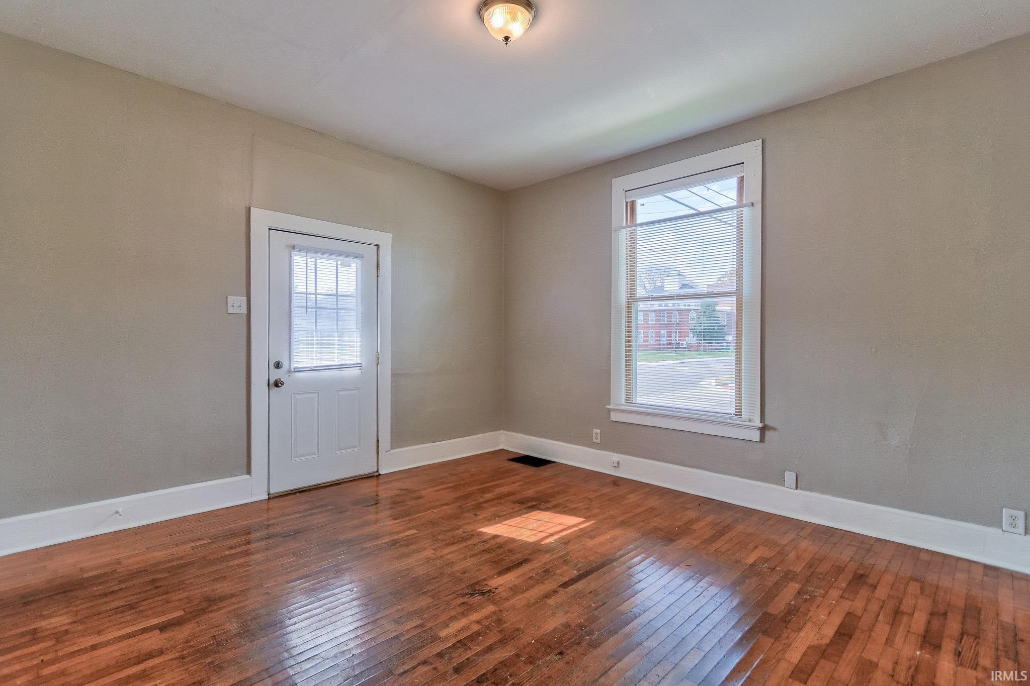 900 East Walnut Street Evansville, IN 47713 - Photo 5 of 24