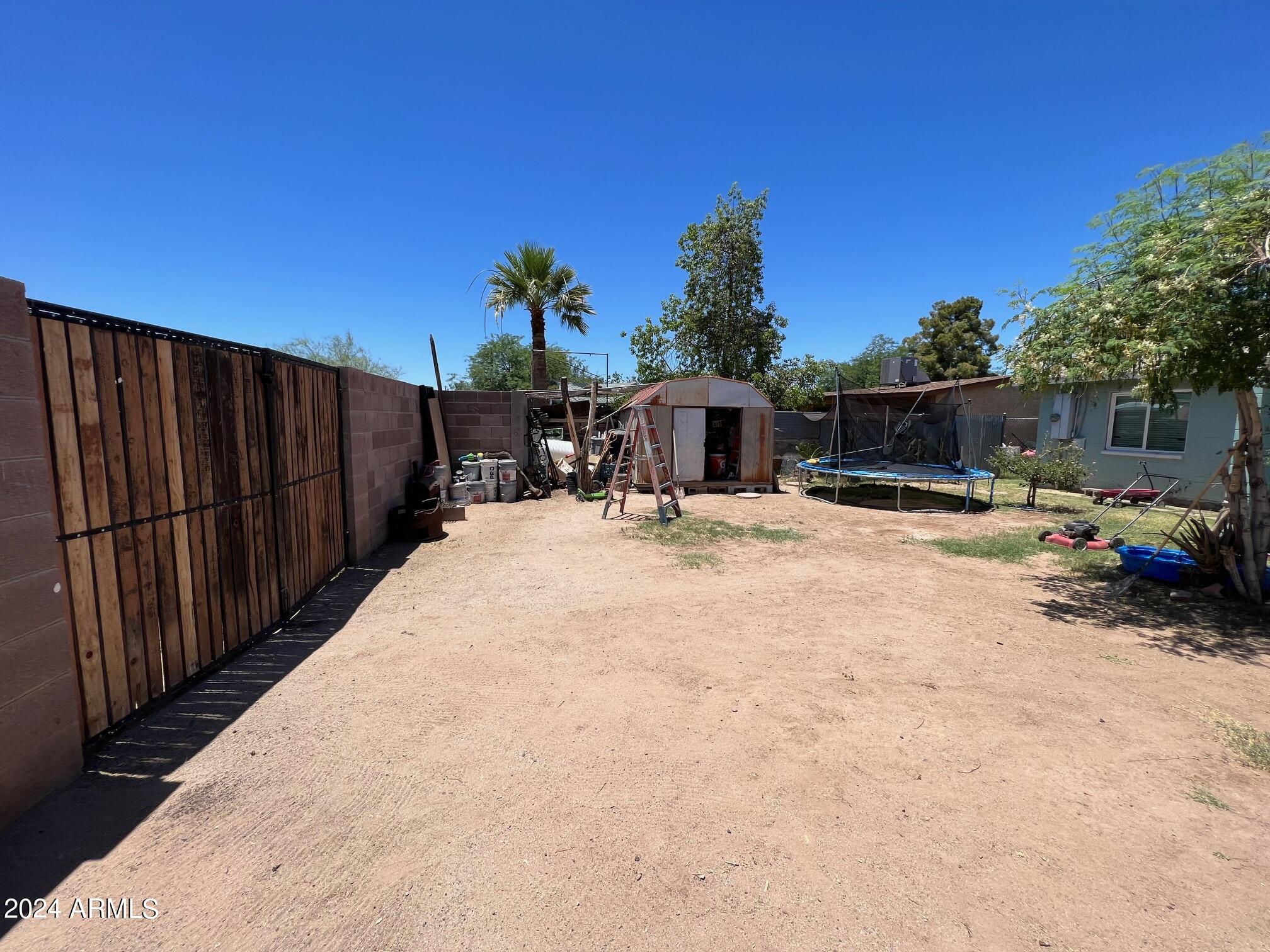 1807 West Carter Road Phoenix, AZ 85041 - Photo 10 of 11 Backyard