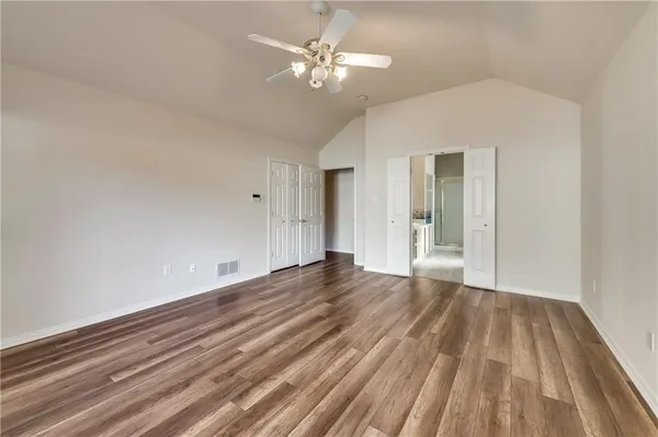 $2,900 | 3519 Heather Brook Drive, Arlington, TX 76001