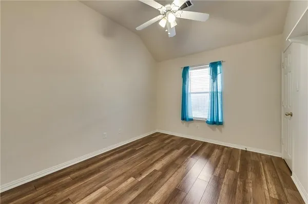 $2,900 | 3519 Heather Brook Drive, Arlington, TX 76001