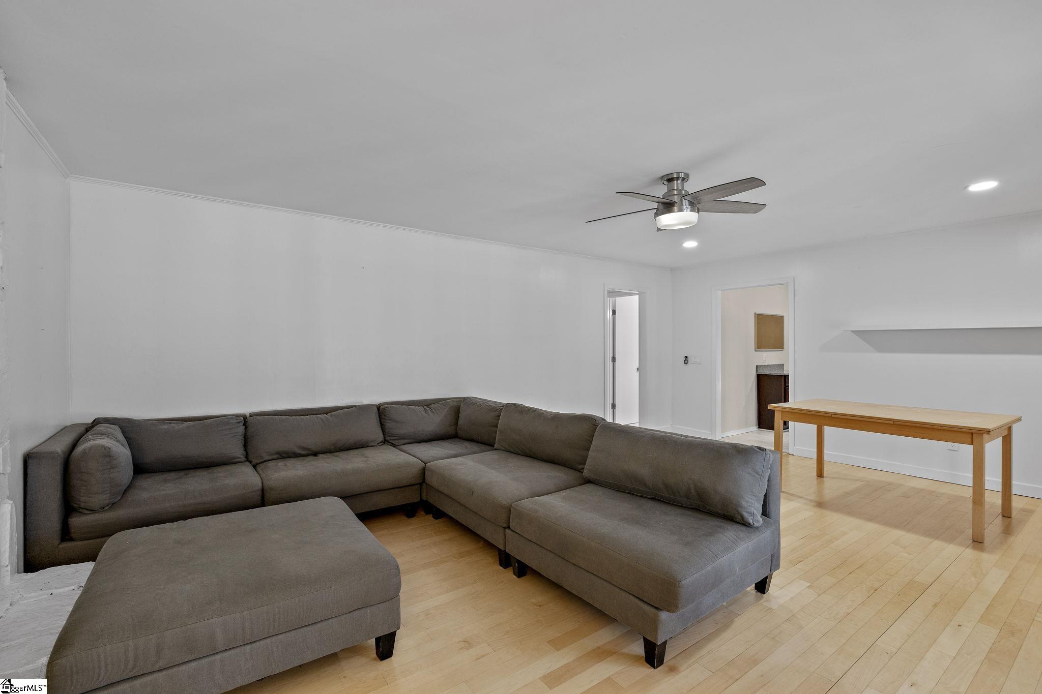 703 Hedgewood Terrace Greer, SC 29650 - Photo 13 of 35