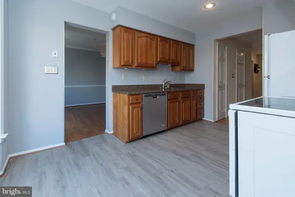 $2,850 | 48 Pontiac Way, Gaithersburg, MD 20878
