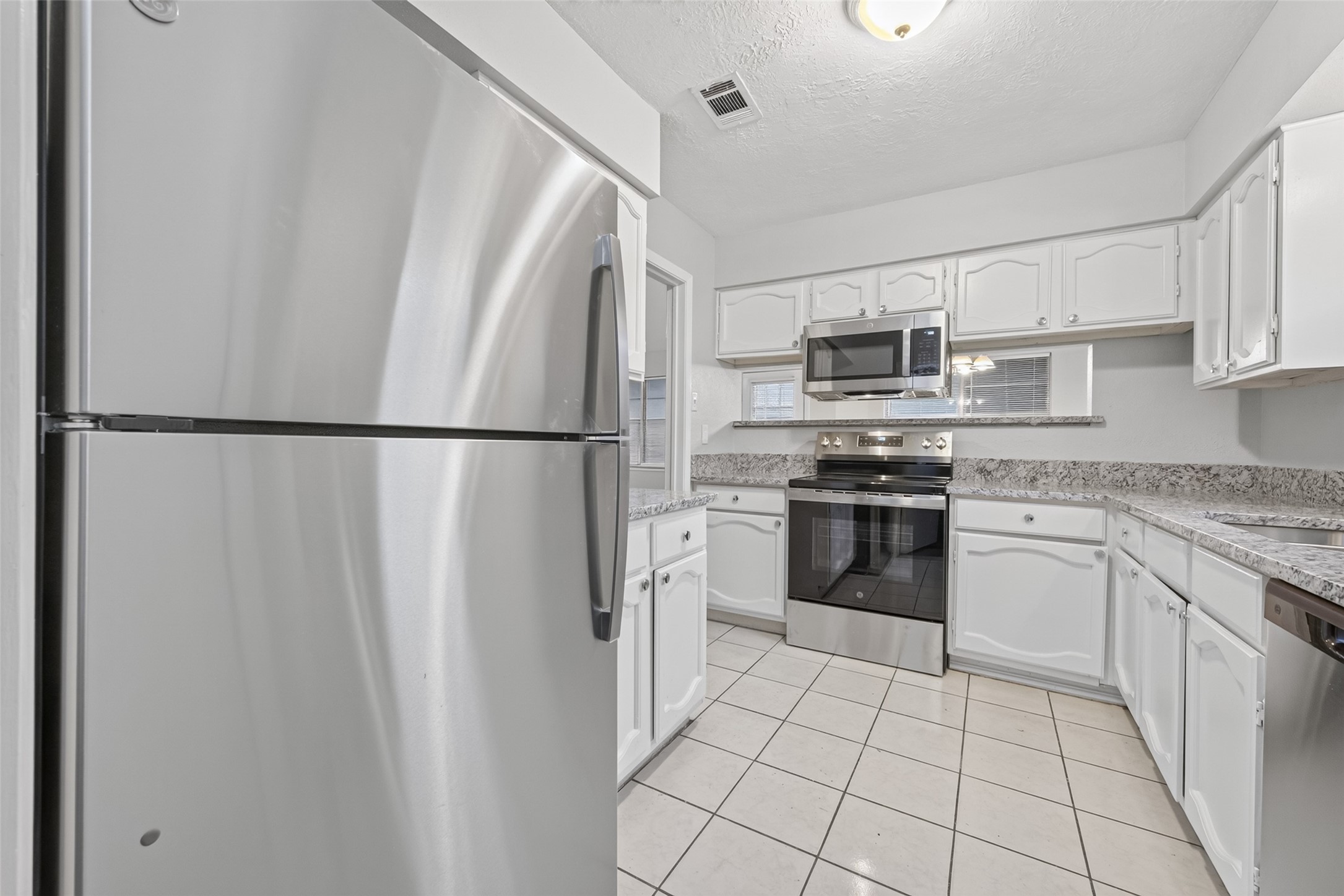 22419 Spring Gate Drive Spring, TX 77373 - Photo 12 of 23
