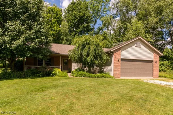 $269,990 | 887 Manor Circle, Howard, OH 43028