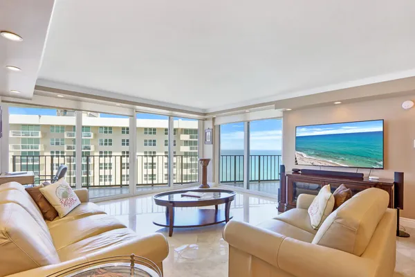 $3,500 | 5420 North Ocean Drive, Unit 1703, Singer Island, FL 33404