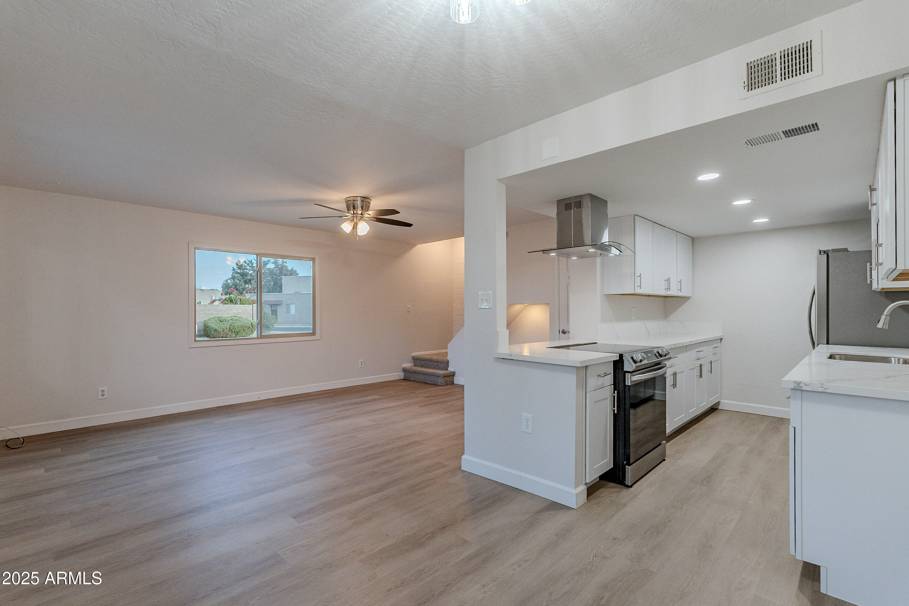 600 South Dobson Road, Unit 166 Mesa, AZ 85202 - Photo 3 of 15 Dobson-7