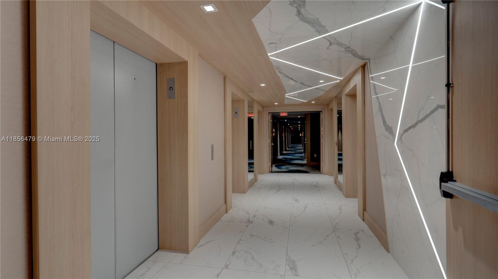 90 Southwest 3rd Street, Unit PH10 Miami, FL 33130 - Photo 21 of 23 a view of hallway