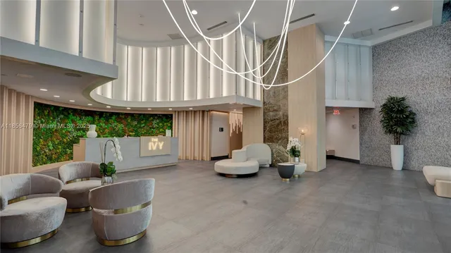 $575,000 | 90 Southwest 3rd Street, Unit PH10, Miami, FL 33130