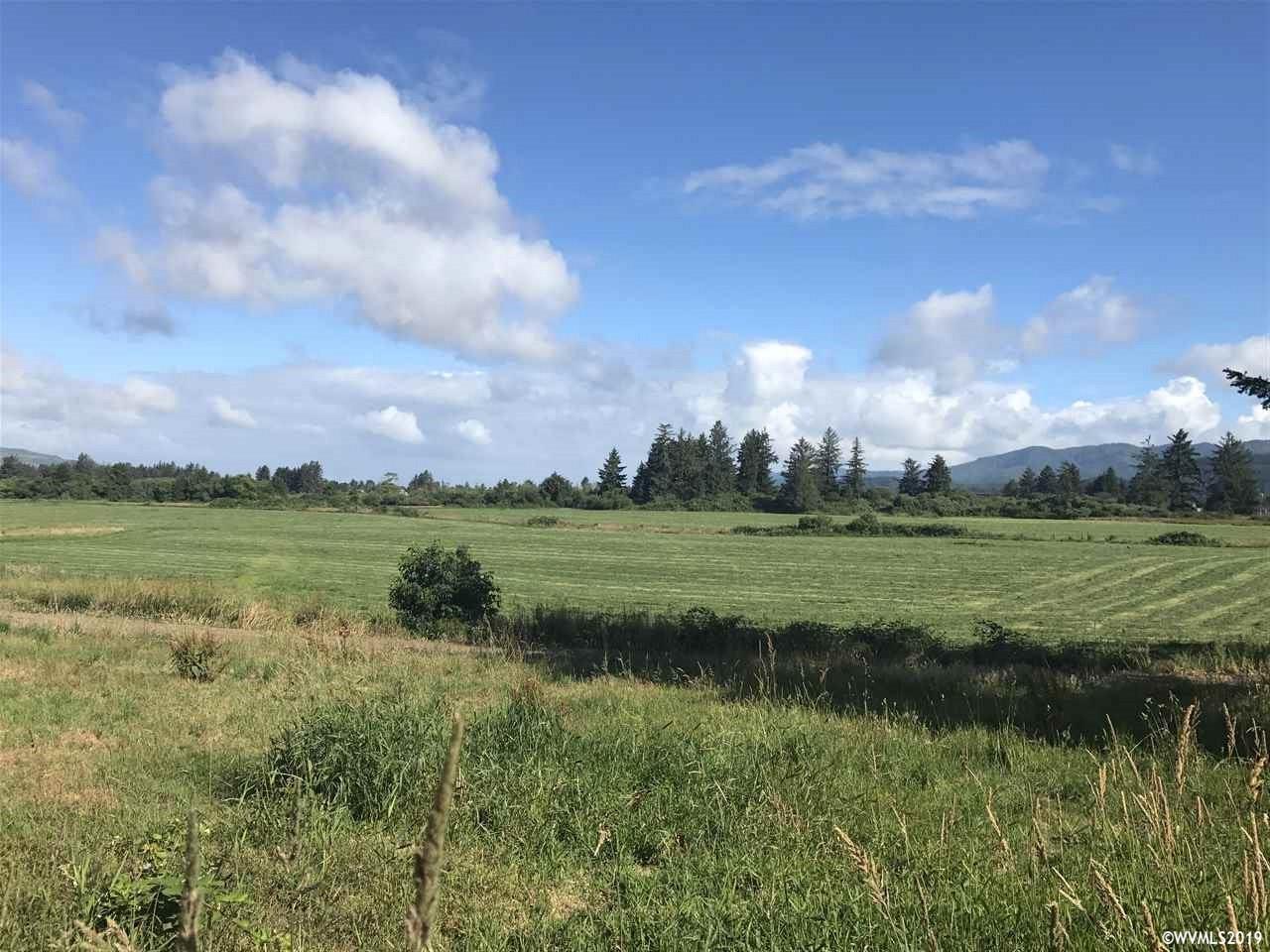1530 McCormick Loop Road Tillamook, OR 97141 - Photo 3 of 23
