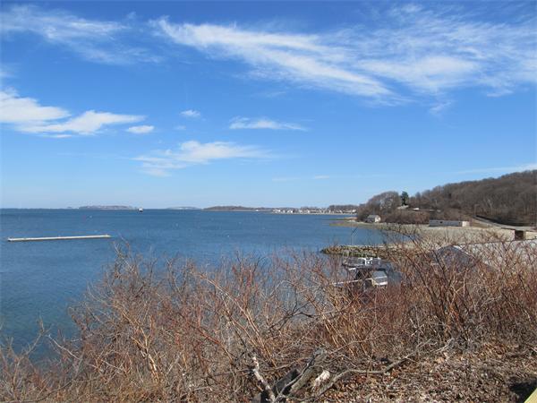25 Squanto Road Weymouth, MA 02191 - Photo 2 of 22