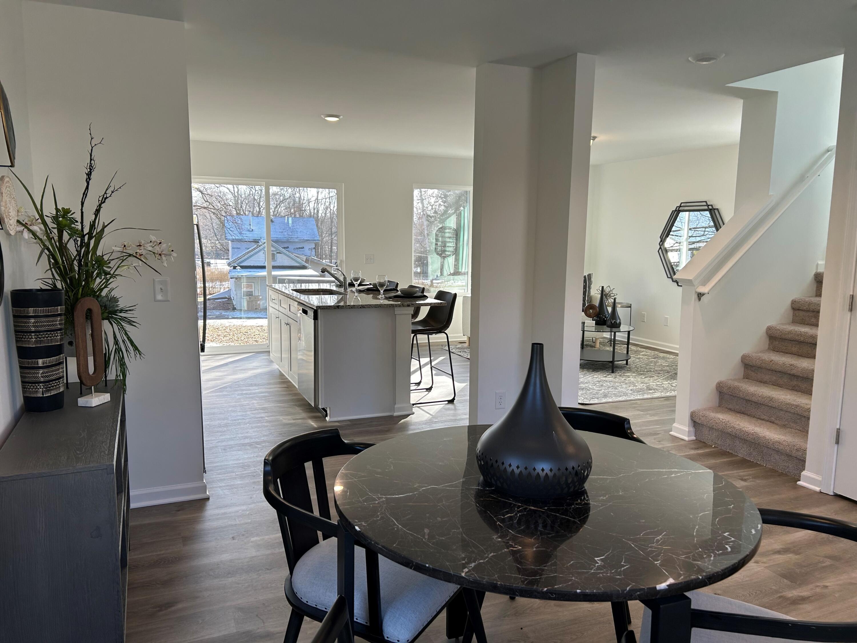 526 West Ganson Street Jackson, MI 49201 - Photo 7 of 16 7