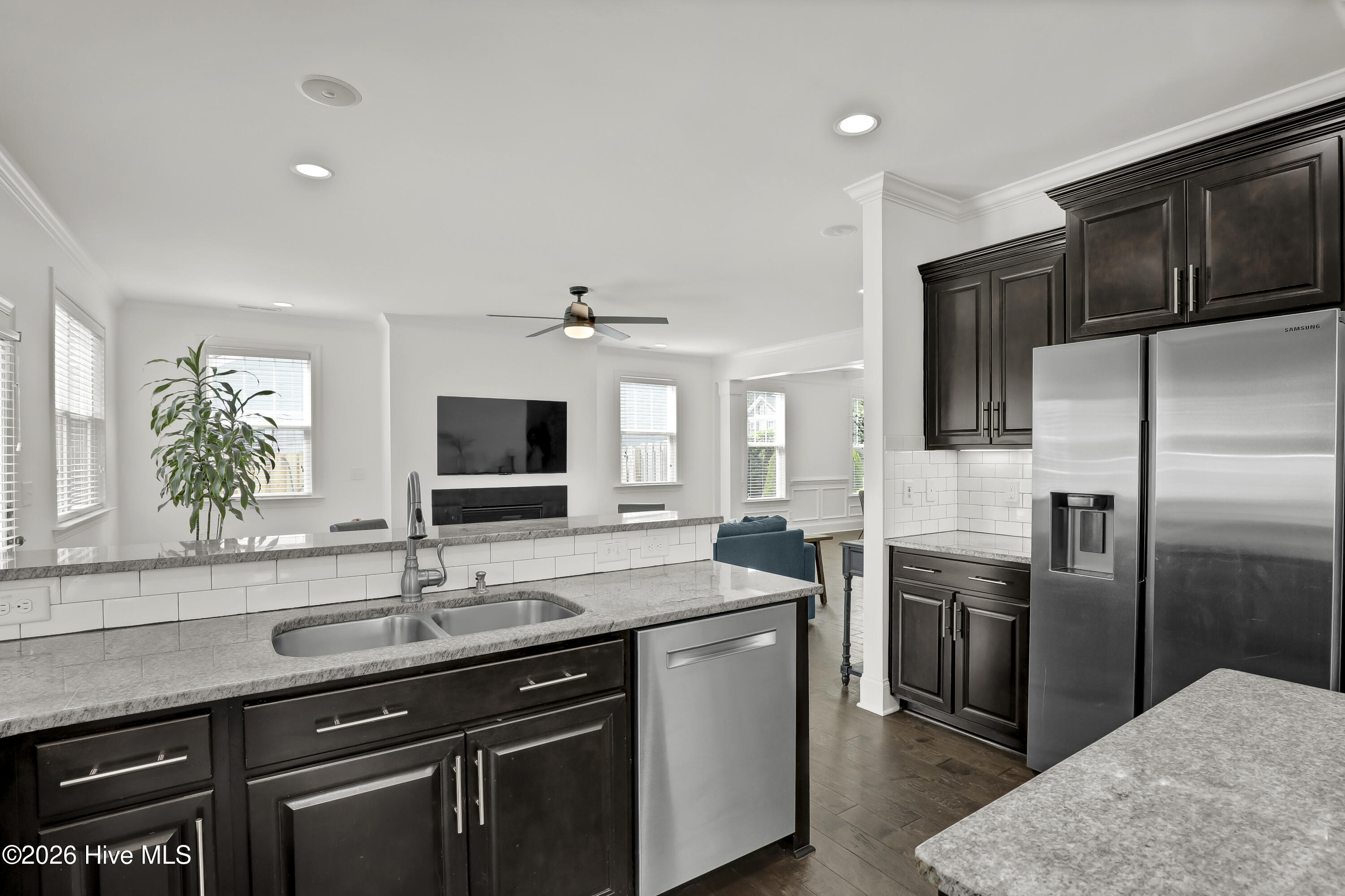 204 Waldorf Way Hampstead, NC 28443 - Photo 13 of 68 13