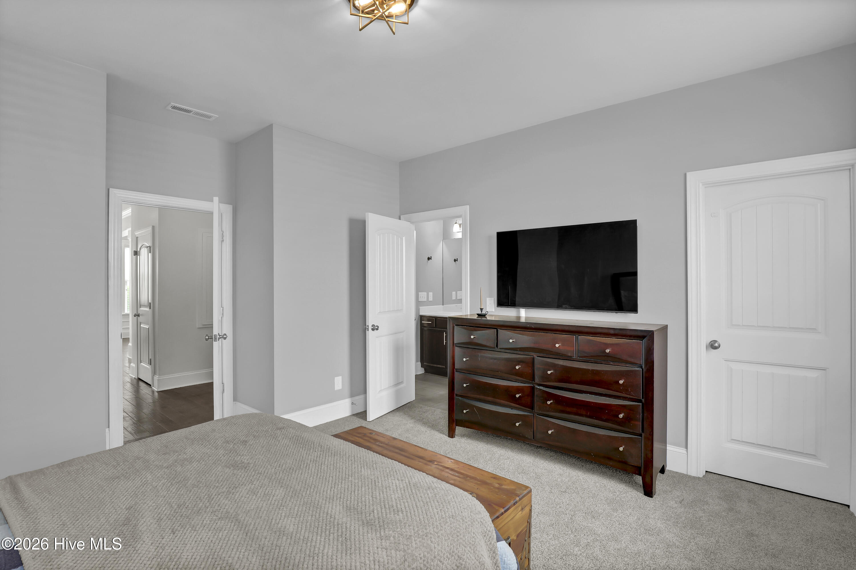 204 Waldorf Way Hampstead, NC 28443 - Photo 21 of 68 21