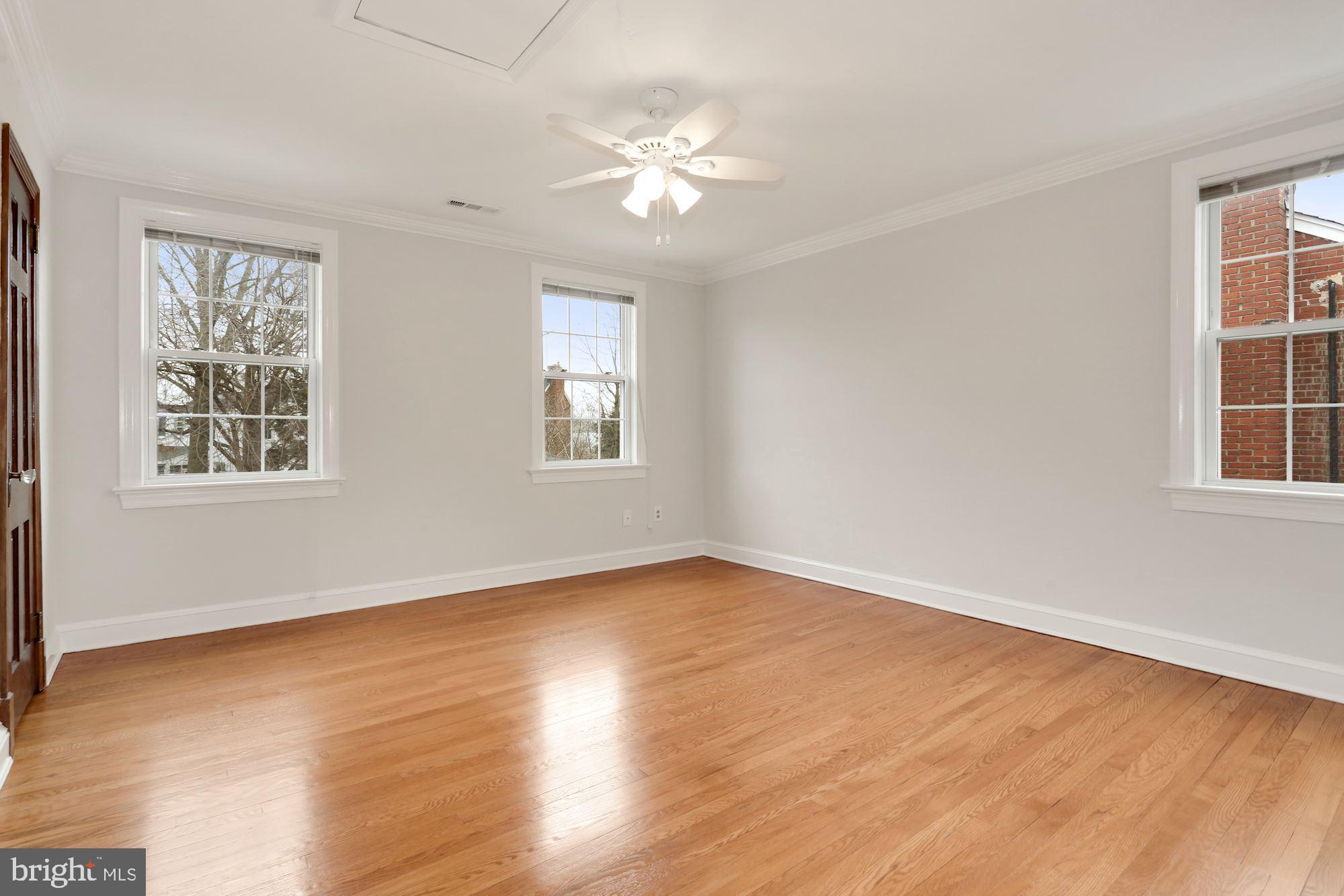 3619 1st Road South Arlington, VA 22204 - Photo 25 of 73 As you see so much light streaming in