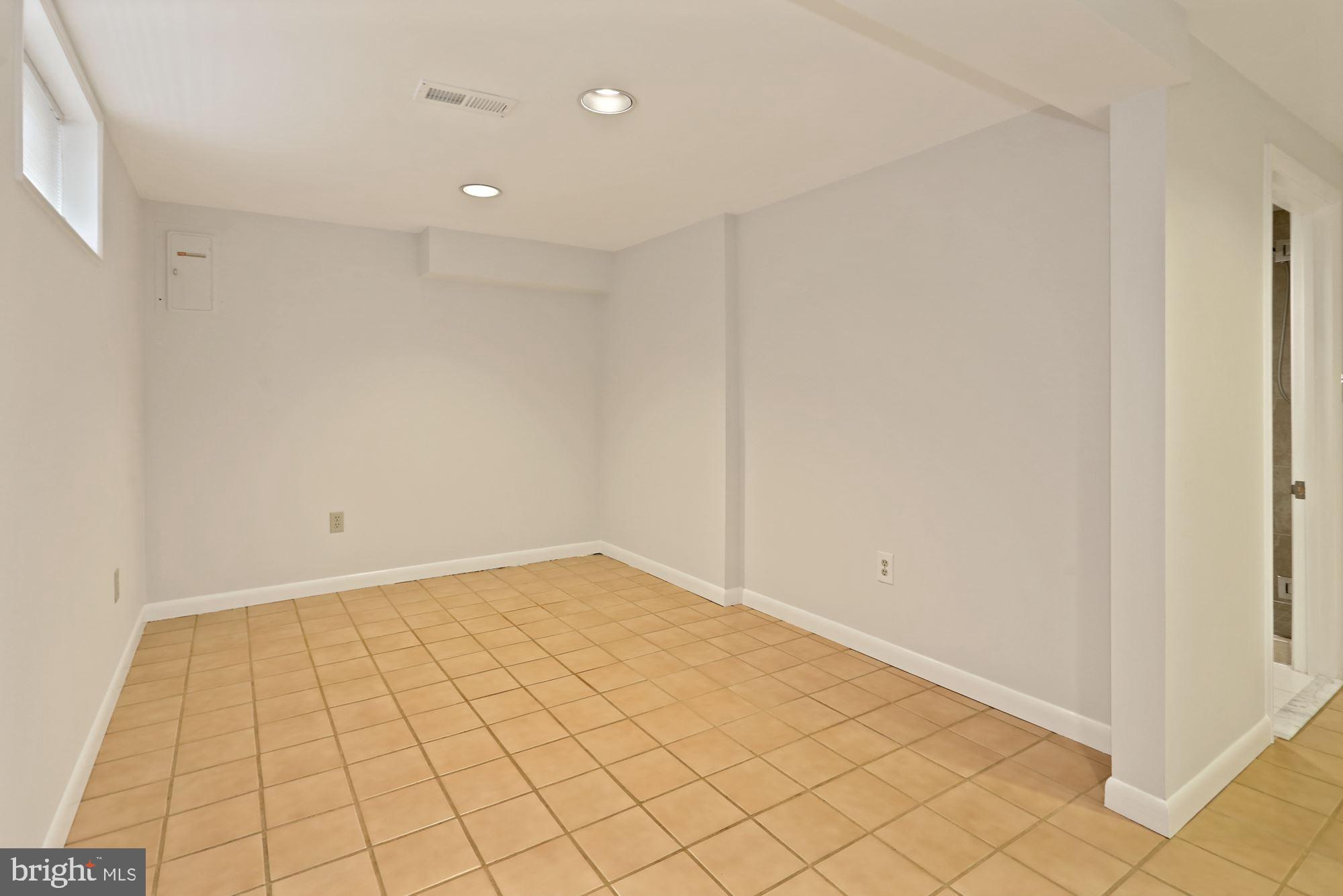 3619 1st Road South Arlington, VA 22204 - Photo 34 of 73 Finished perfect for a family room