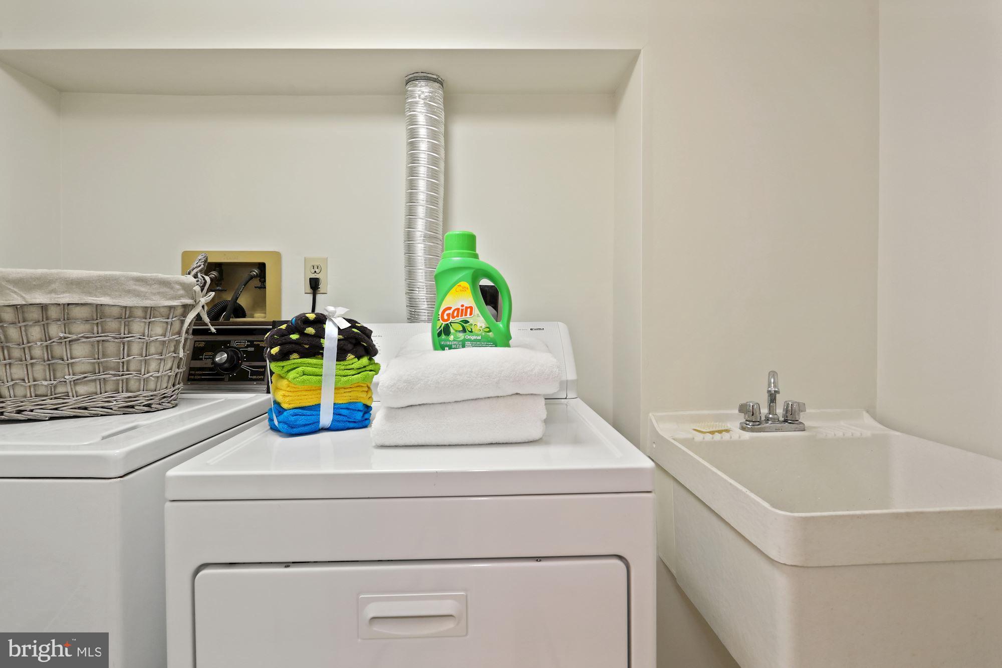 3619 1st Road South Arlington, VA 22204 - Photo 41 of 73 And a laundry sink!!