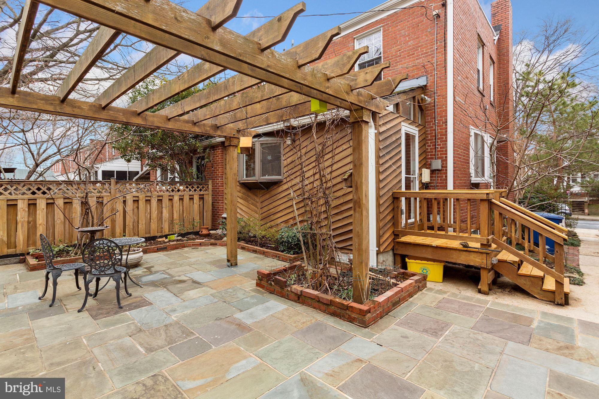 3619 1st Road South Arlington, VA 22204 - Photo 50 of 73 Perfect for entertaining