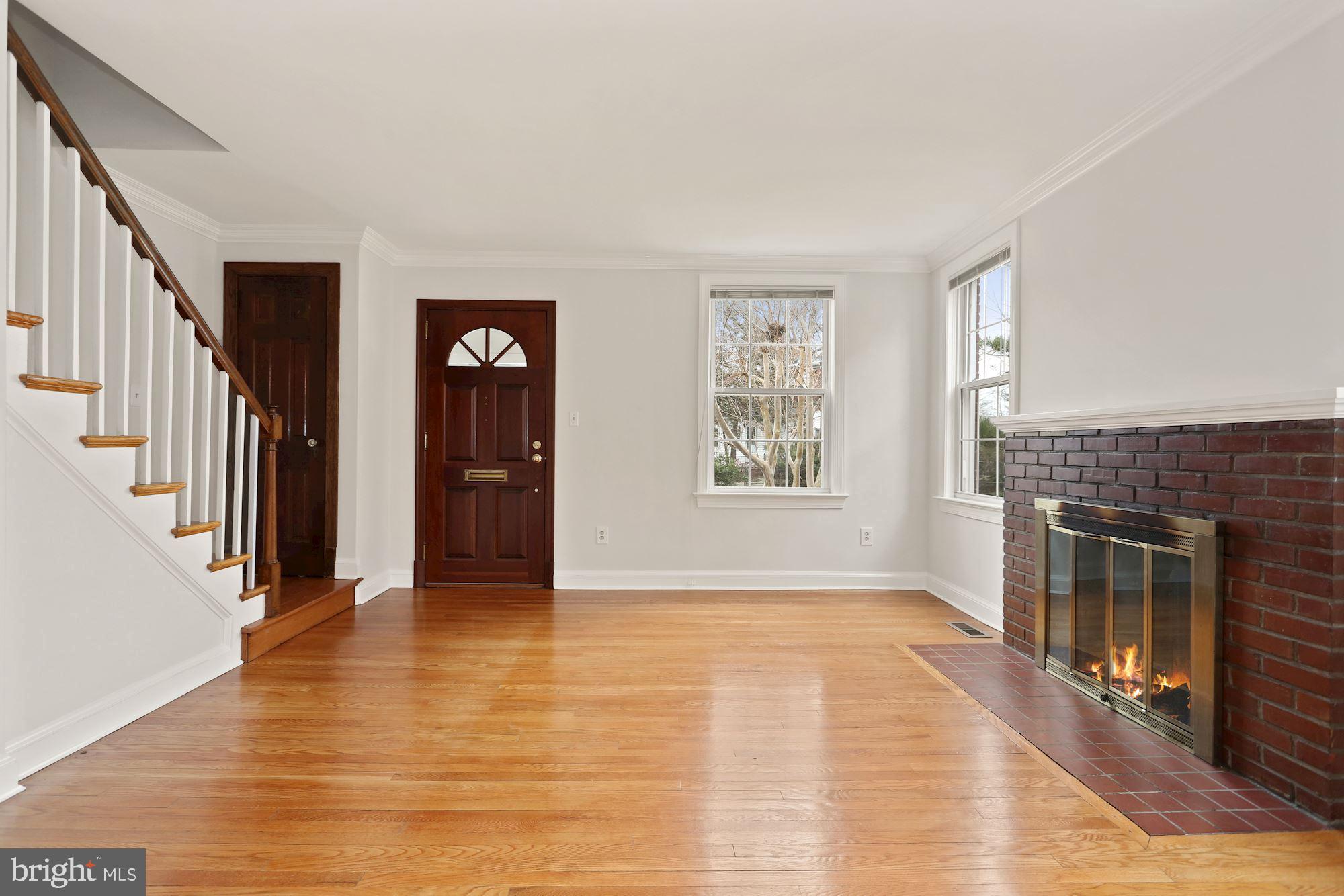 3619 1st Road South Arlington, VA 22204 - Photo 6 of 73 gorgeous hardwood floors