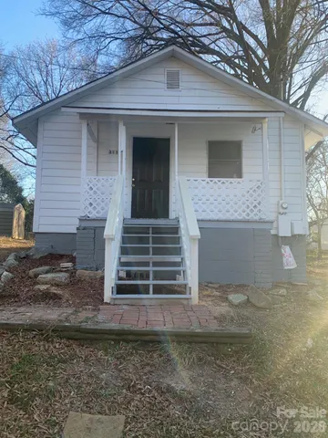 $499,000 | 816 West Walnut Avenue, Gastonia, NC 28052