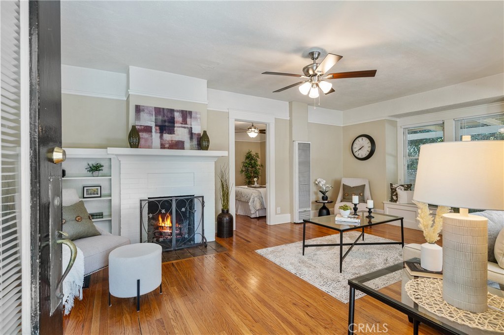 846 North Wilson Avenue Pasadena, CA 91104 - Photo 5 of 37 a living room with furniture and a fireplace