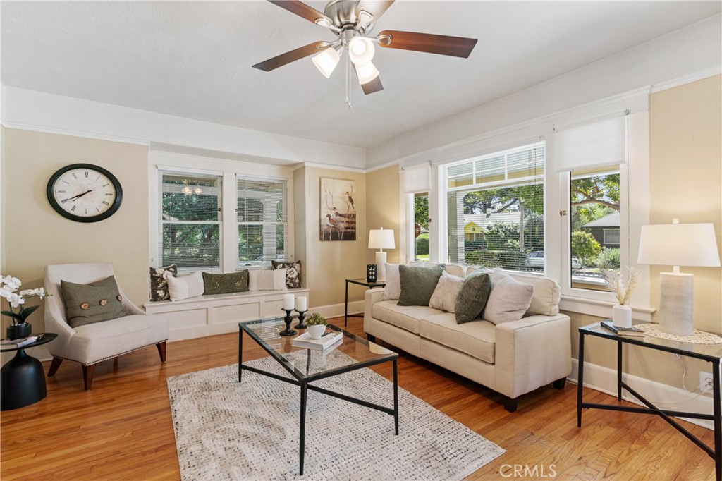 846 North Wilson Avenue Pasadena, CA 91104 - Photo 8 of 37 a living room with furniture and a large window